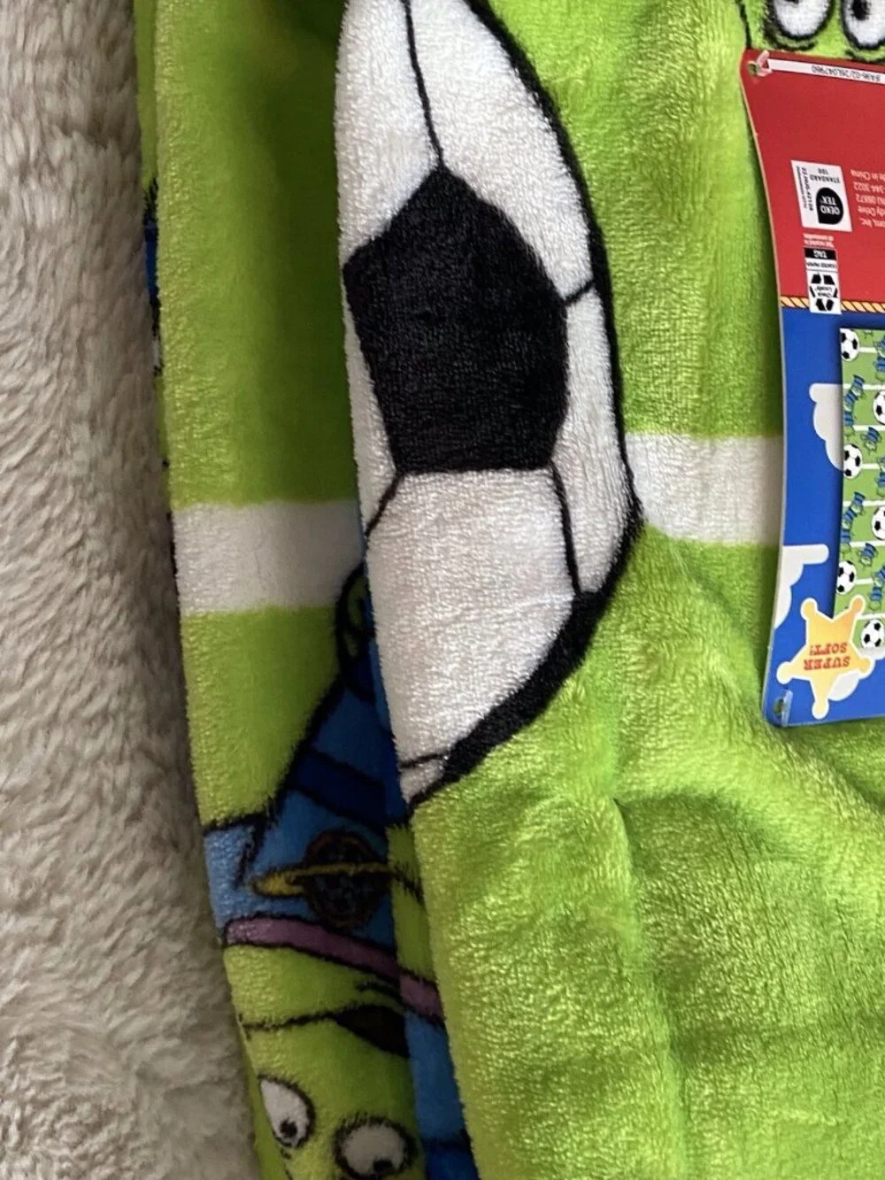 Disney Pixar Toy Story Throw Blanket The Claw Aliens & Soccer‎ Balls 50”X70” NEW